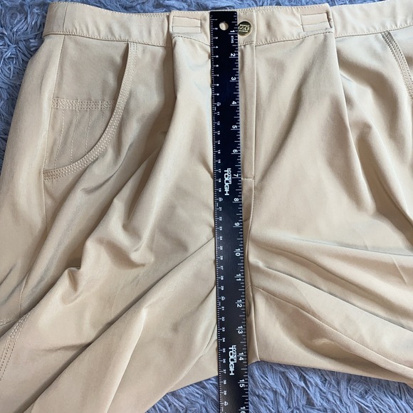 Zenergy Golf By Chicos Women's Sz 3 Pleated Pants Zip And Snap - Picture 4 of 8